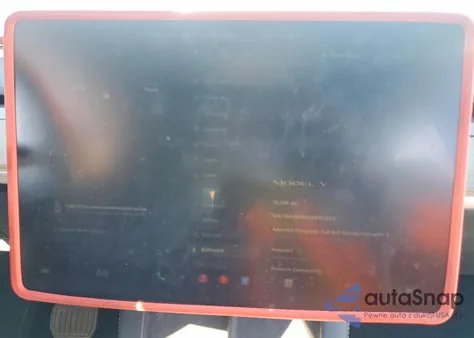 2024 Tesla Model Y из США, поврежденный, VIN 7SAYGDED2RF153059